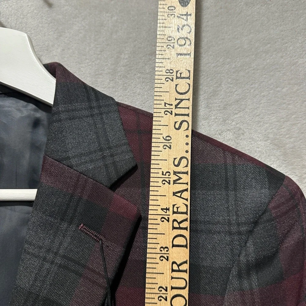 Bar III Men 36S Slim Fit Burgundy Plaid Blazer Sport Coat TELL1CJZ0040 NWT